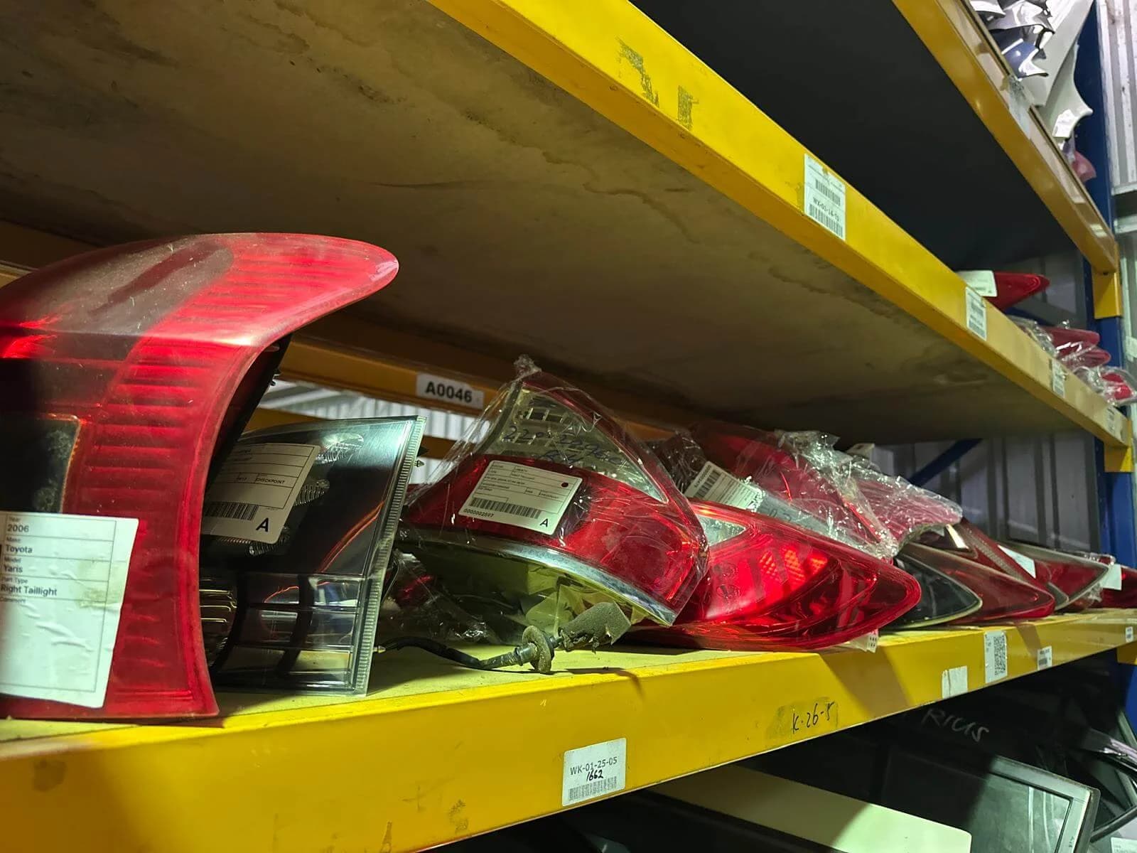 Rear backlight assembly